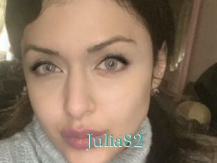 Julia82