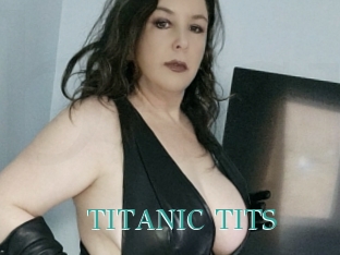 TITANIC_TITS